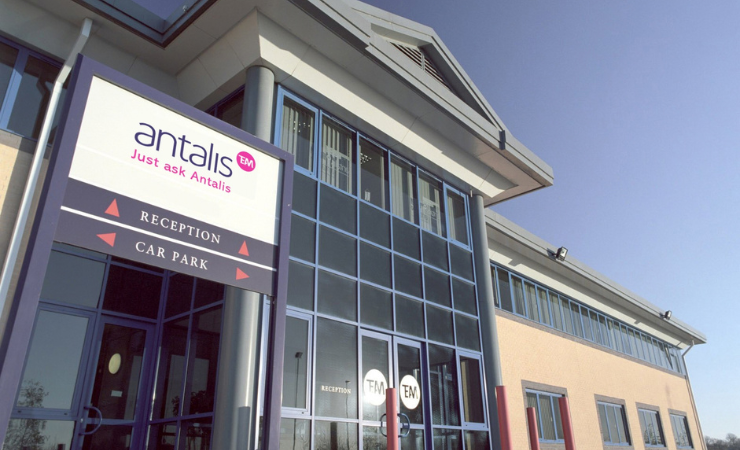 Antalis will bring Ovenden customers into its network