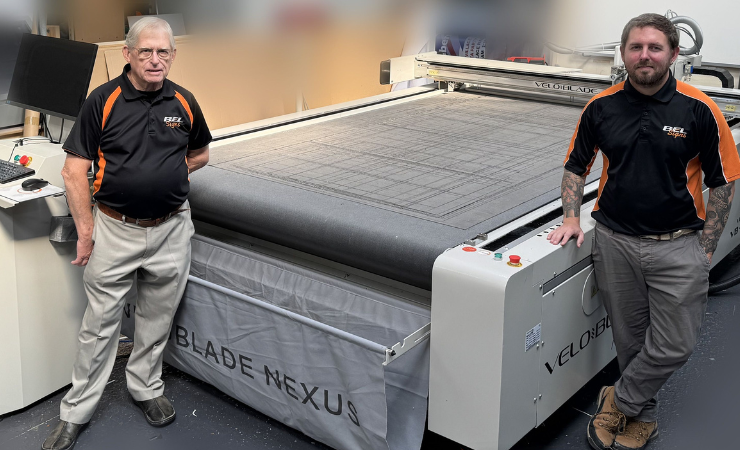 Bel Signs' Peter Bedford (L) and Peter Fraser (R) and the VeloBlade Nexus