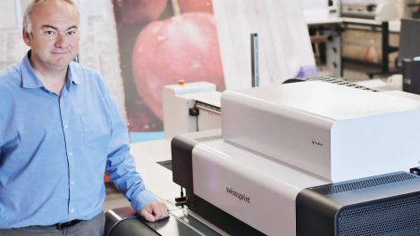 SwissQprint paves the way in Oldham