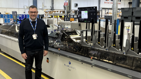 CFH's Steve Cray with the BlueCrest Epic inserter