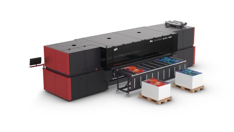 EFI debuts duo of 3+ metre printers at Fespa