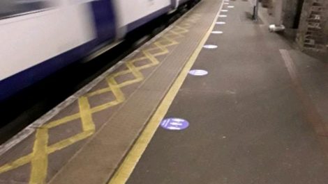 FD Signs delivers 100,000 signs for TFL