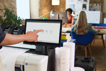 HP DesignJet T2600 MFP Plus Edition Build Connected features touchscreen functionality