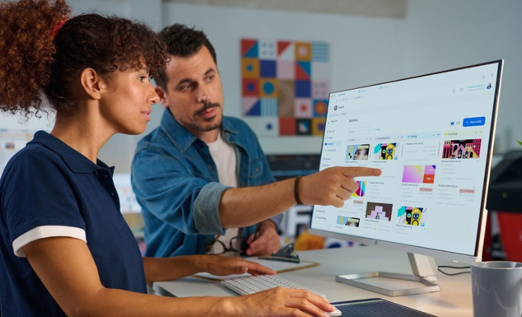 HP PrintOS Production Hub offers real-time visibility of job progress