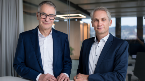 KNF's Martin Becker (L) and Alexander Heizler