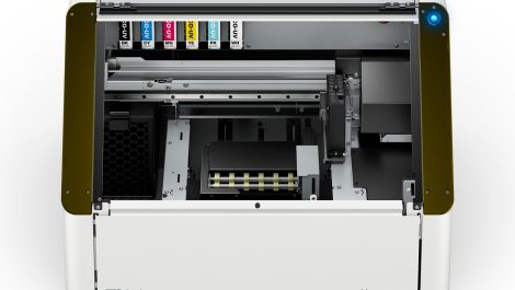Roland debuts A5 format direct-to-object UV printer