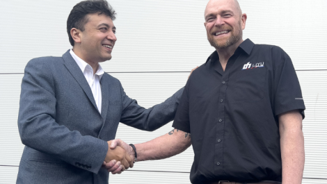 SOS joint MD Omran Anwar (left) with Eddie Tucker, MD, Liyu England