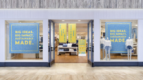 Ultrahide PC 100 Blockout Poster is an alternative to PVC signage