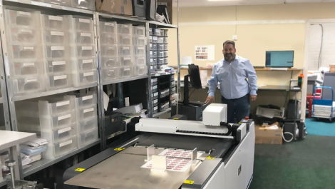 Party Décor increases production with upgraded digital cutting table