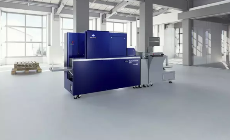 Konica Minolta Business Solutions UK has confirmed availability of its AccurioShine 3600 inkjet spot UV coater, alongside the iFoilOne inline digital hot stamping module, powered by MGI’s varnish technology.