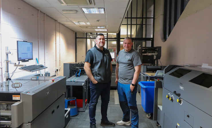 University of Leeds invests in Konica Minolta package with Duplo finishing