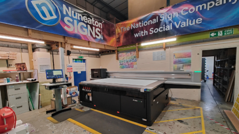 Nuneaton Signs invests in Fujifilm Acuity Prime 30
