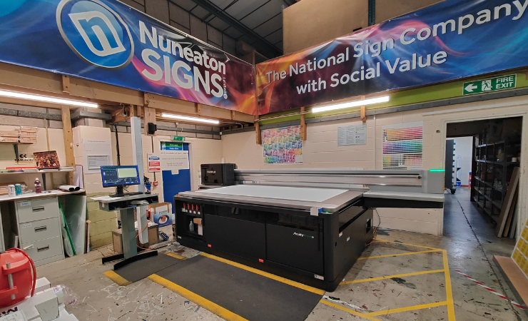 Nuneaton Signs invests in Fujifilm Acuity Prime 30